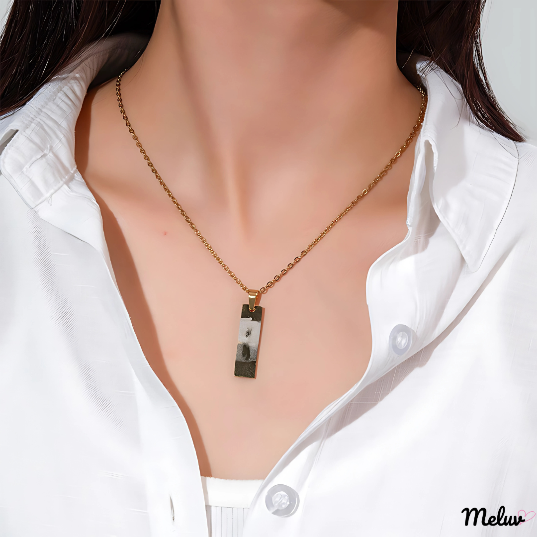 Meluv™ Eye Charm