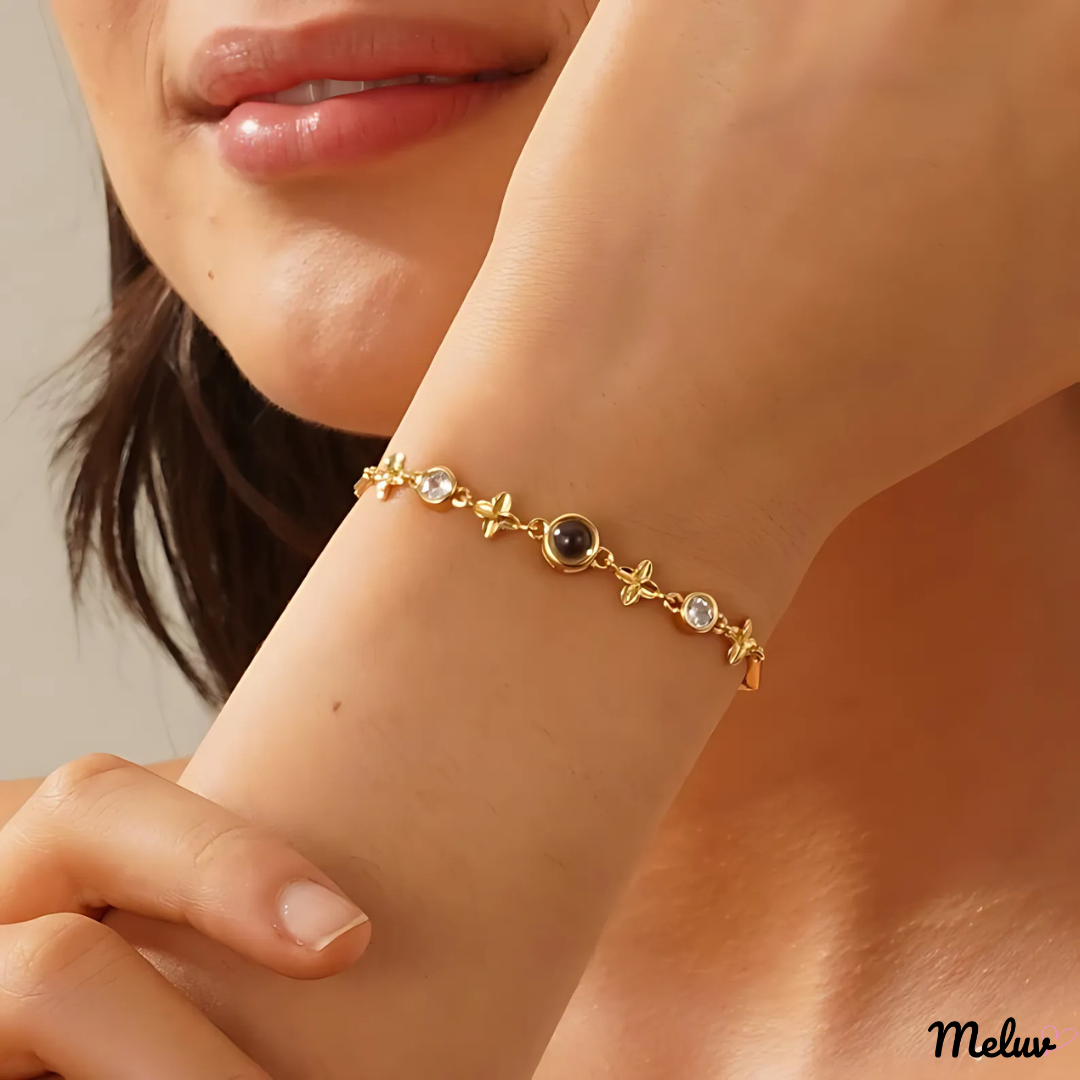 Meluv™ Luxe Clover