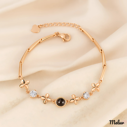 Meluv™ Luxe Clover